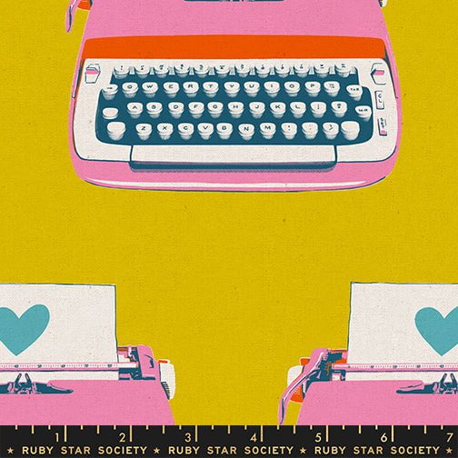 CANVAS Best Day Ever: Typewriters in Golden
