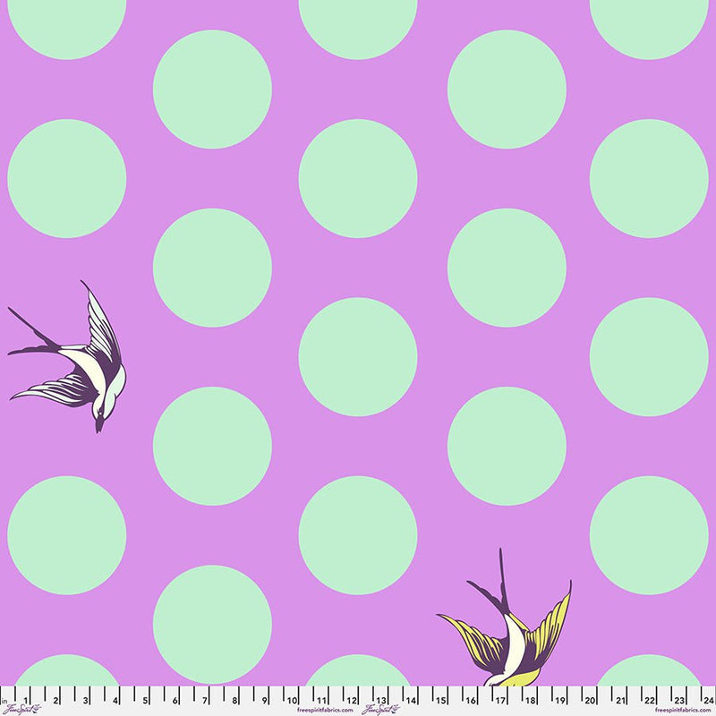 Wideback: Free Fall in Blossom
