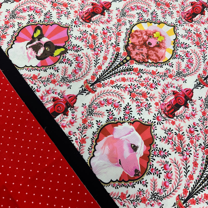 Pillowcase Kit: Dogs in Red