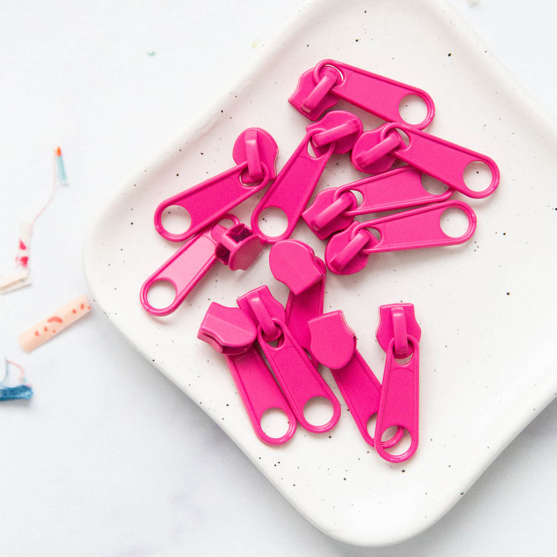 30" Zipper: Electric Youth