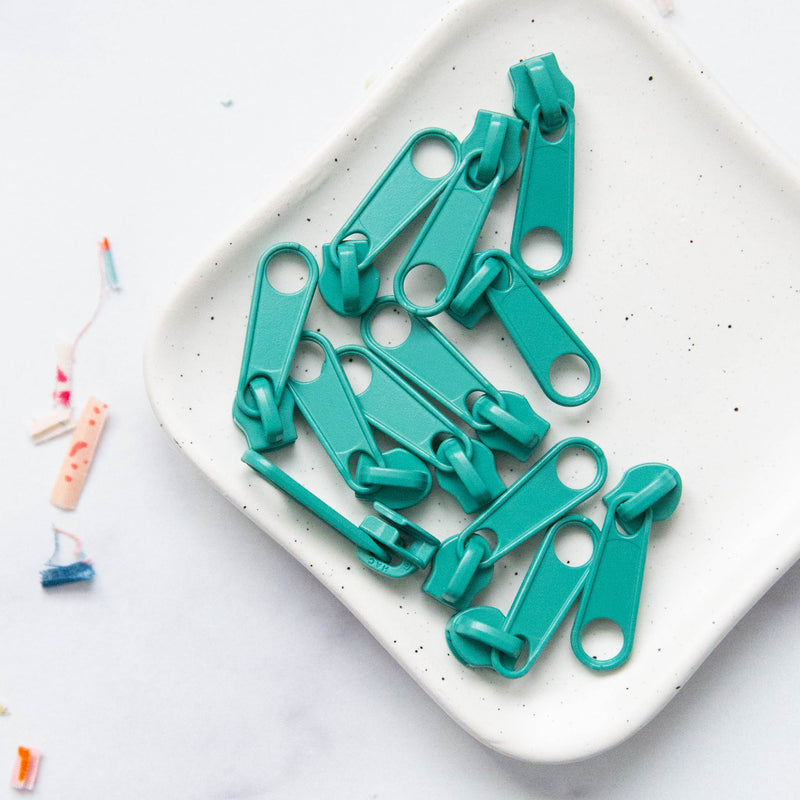 30" Zipper: Tealtastic
