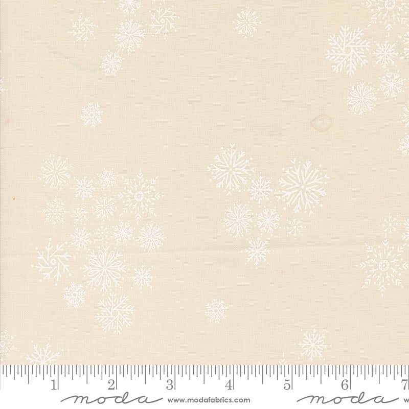Wonderland: Snowflake in Natural and White