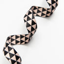 Triangle Webbing in Moira 1"