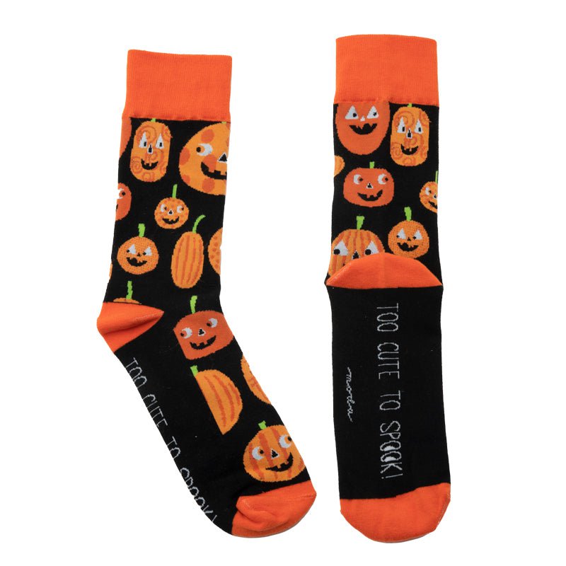 Socks: Too Cute to Spook