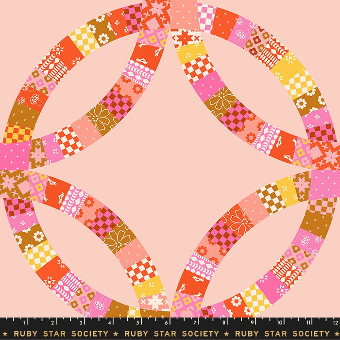 Honey: Double Wedding Ring in Daisy