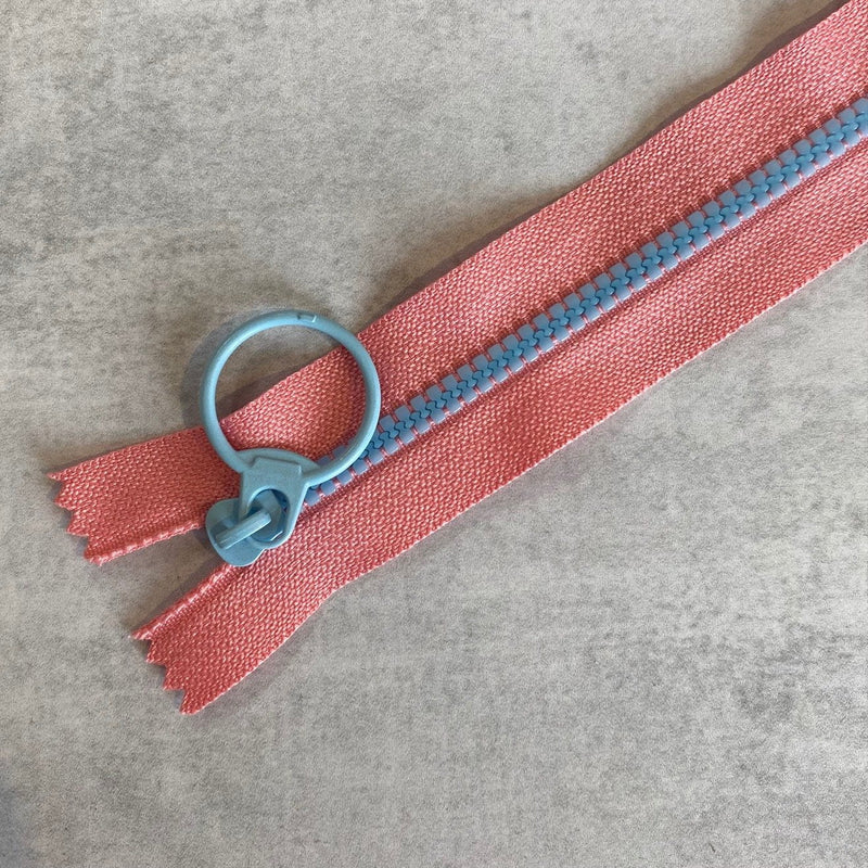 Circle Pull Zipper - 14"