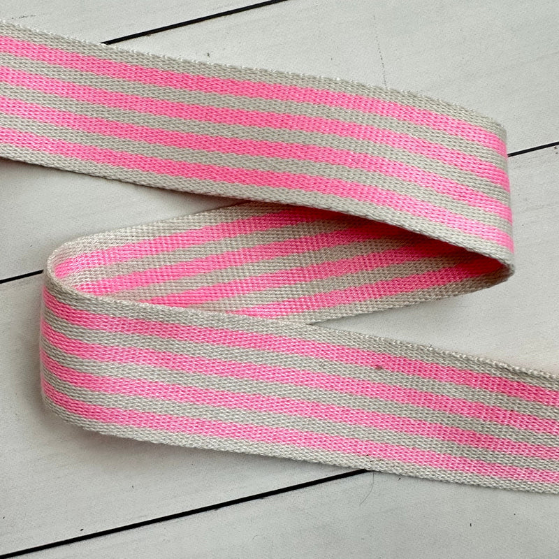 Nine Stripe Webbing Bright Baby Pink